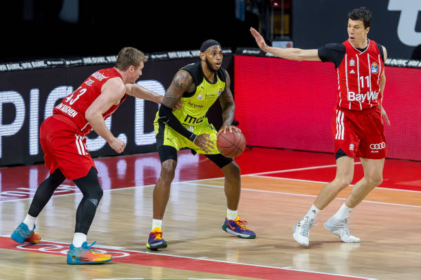 为战术板增 为战术板增