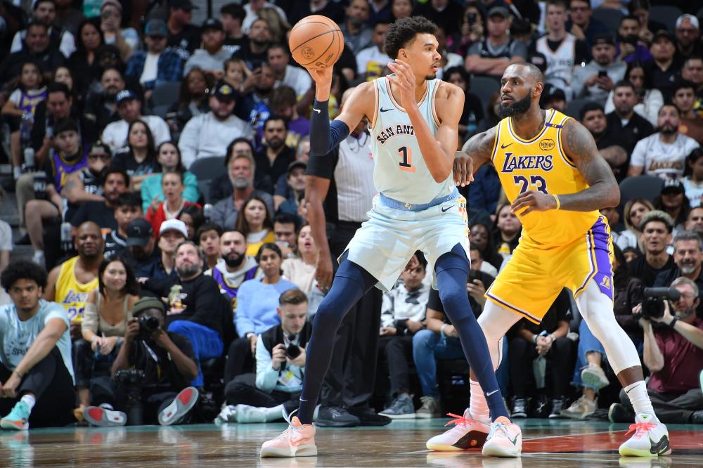 并逐步掌控 并逐步掌控