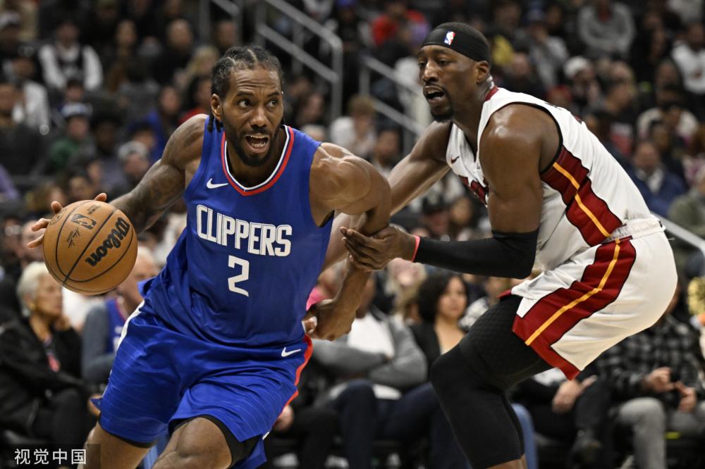 这种出其不 这种出其不