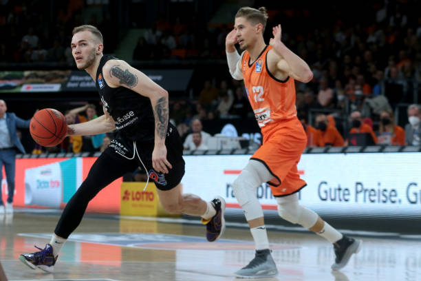 赛程调整往 赛程调整往